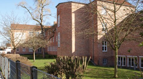 13.06.2025 – FES: Feuer in einem Klassenzimmer