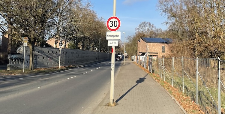 20.04.2026 - Geschwindigkeitskontrollen vor Kita, mehrere Verstöße